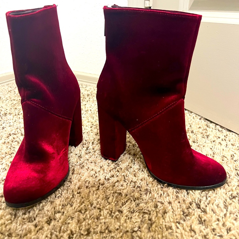 Wine velvet mid-calf boots